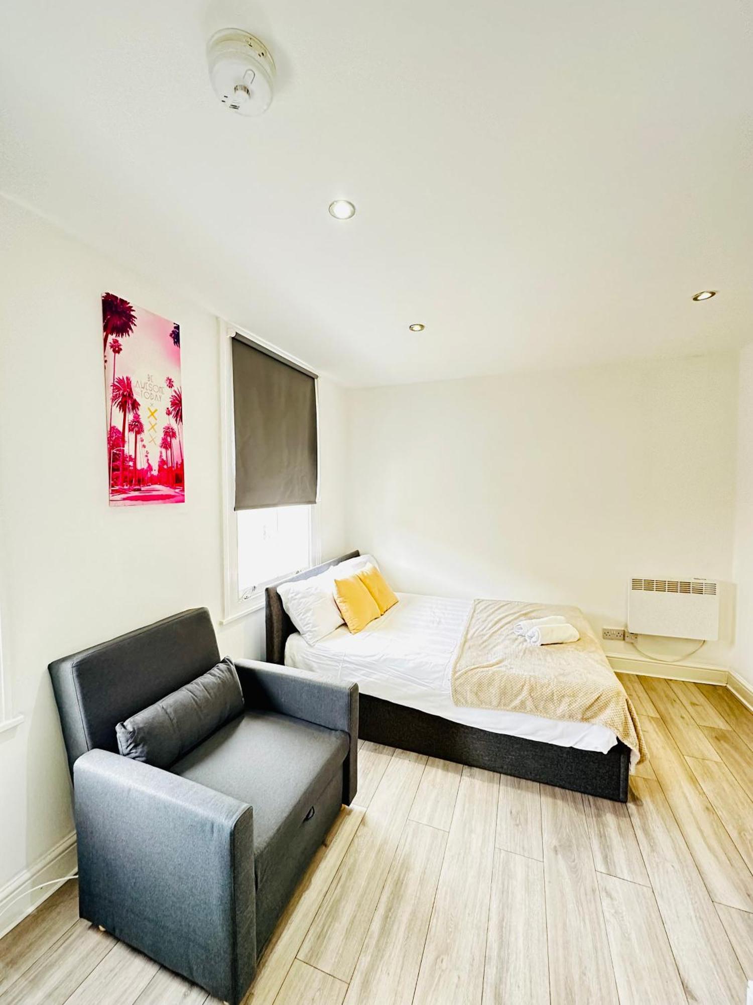 Deluxe Camden Studio Apartments London Exterior photo